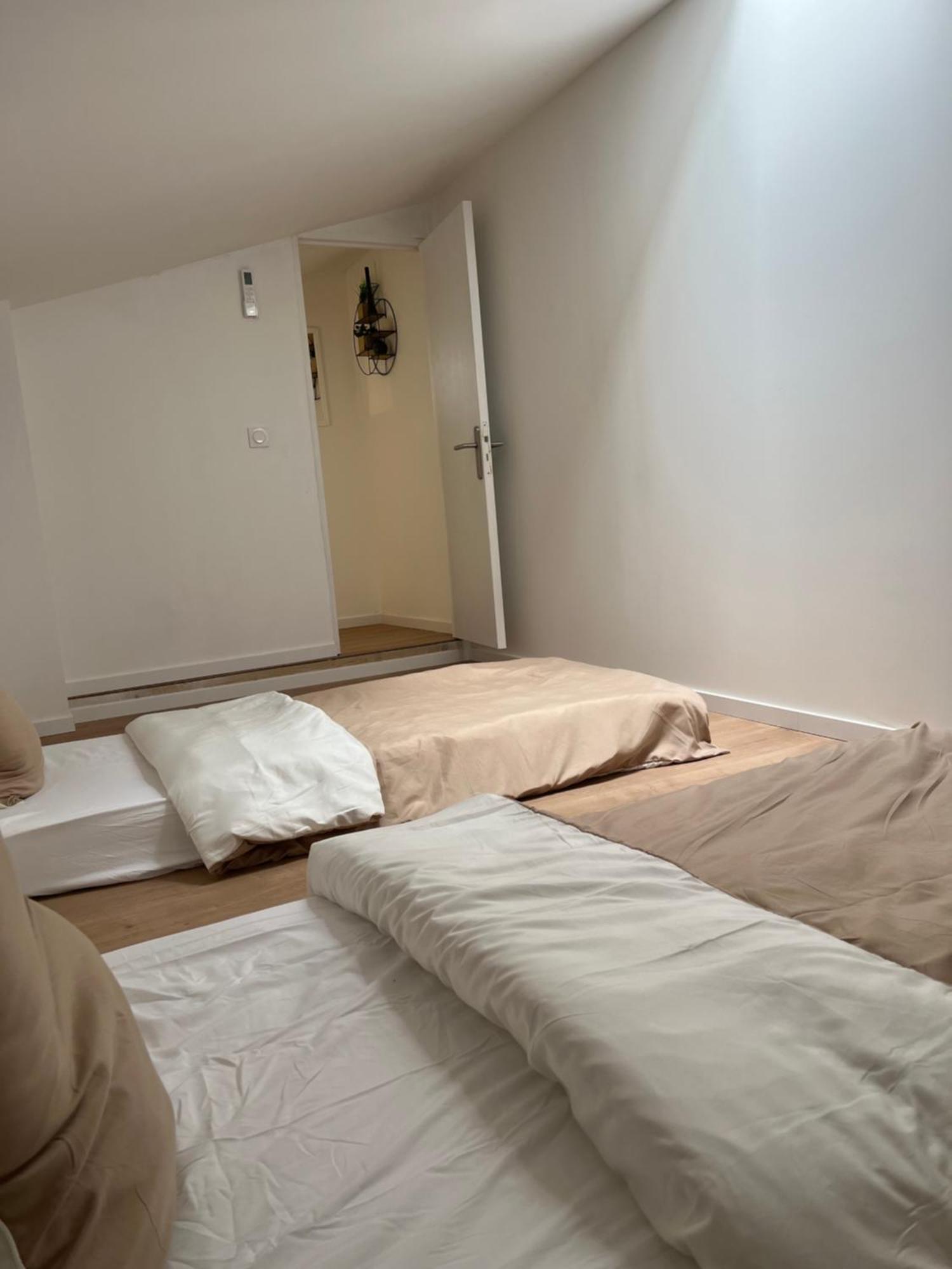 Duplex Raffine, Elegant & Climatise - La Mezz Apartment นีมส์ ภายนอก รูปภาพ