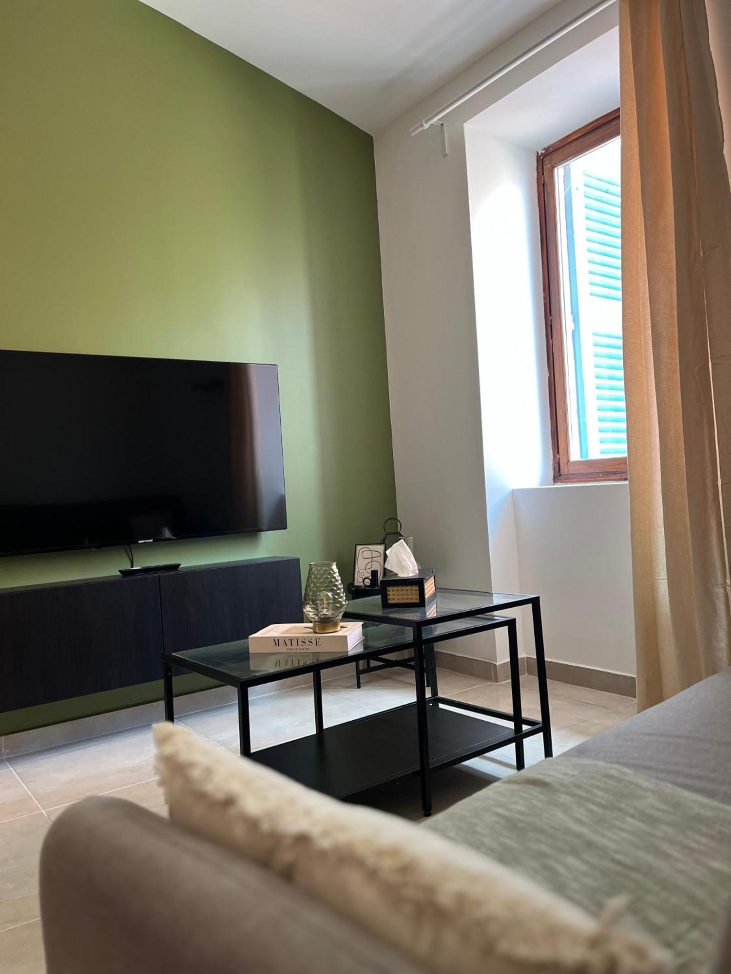 Duplex Raffine, Elegant & Climatise - La Mezz Apartment นีมส์ ภายนอก รูปภาพ